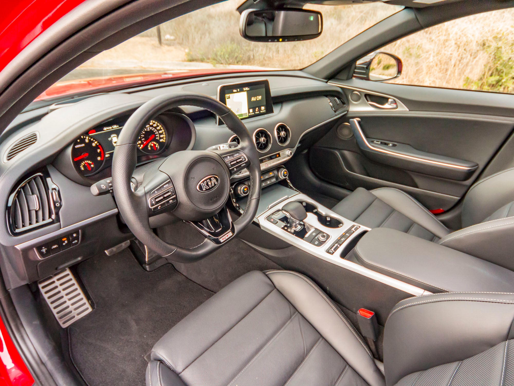 38 2018 Kia Stinger Long Term Interior KBB