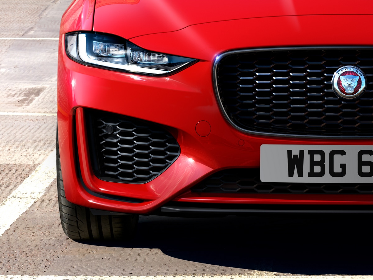3a 2020 Jaguar Xe Red Oem
