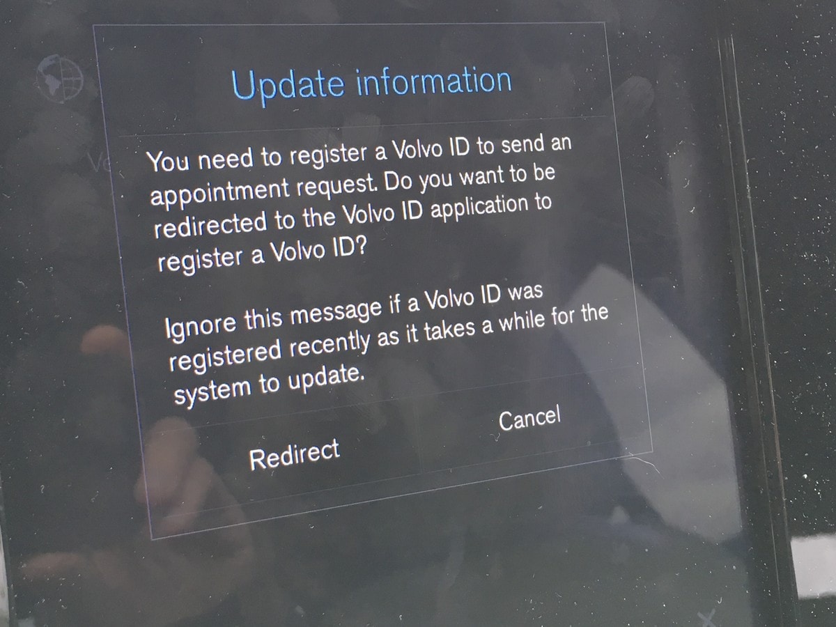 4 2019 Volvo XC40 Service
