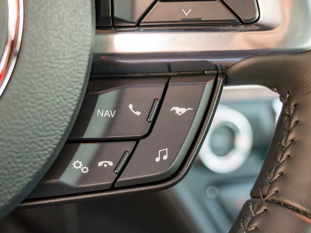 40 2018 Ford Mustang EcoBoost Interior KBB