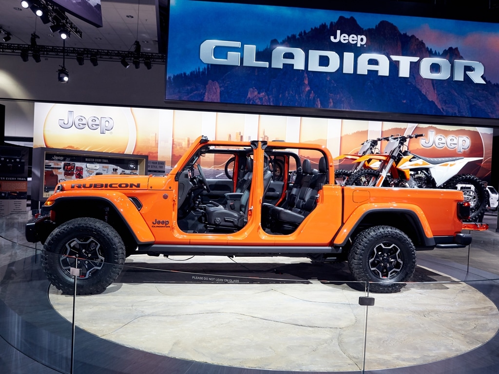 40 2020 Jeep Gladiator LA