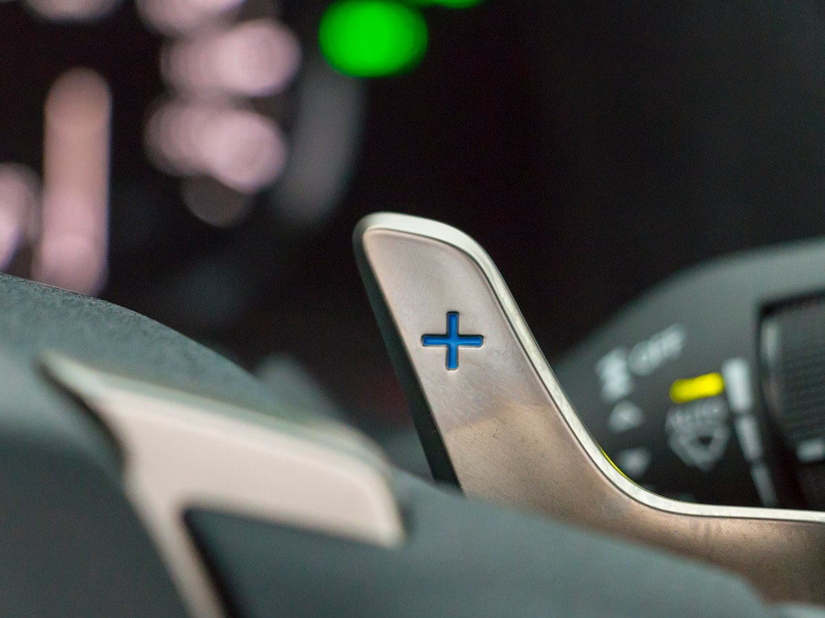 42 2016 Lexus GS F Interior