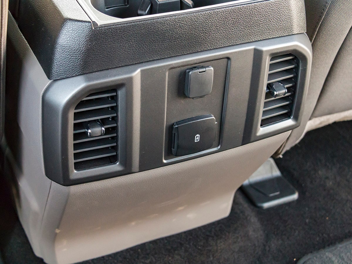 42 2018 Ford F 150 BB Interior KBB