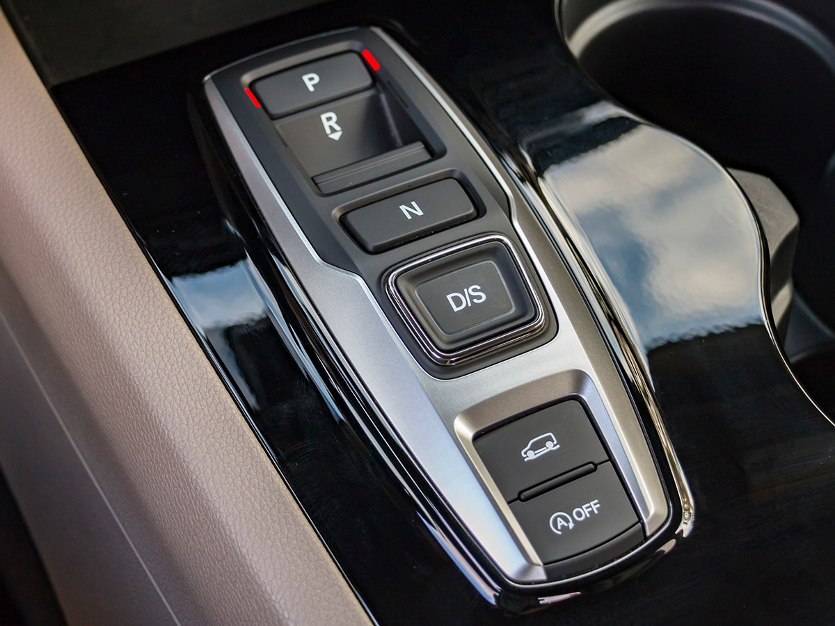 43 2017 Honda Pilot Interior KBB