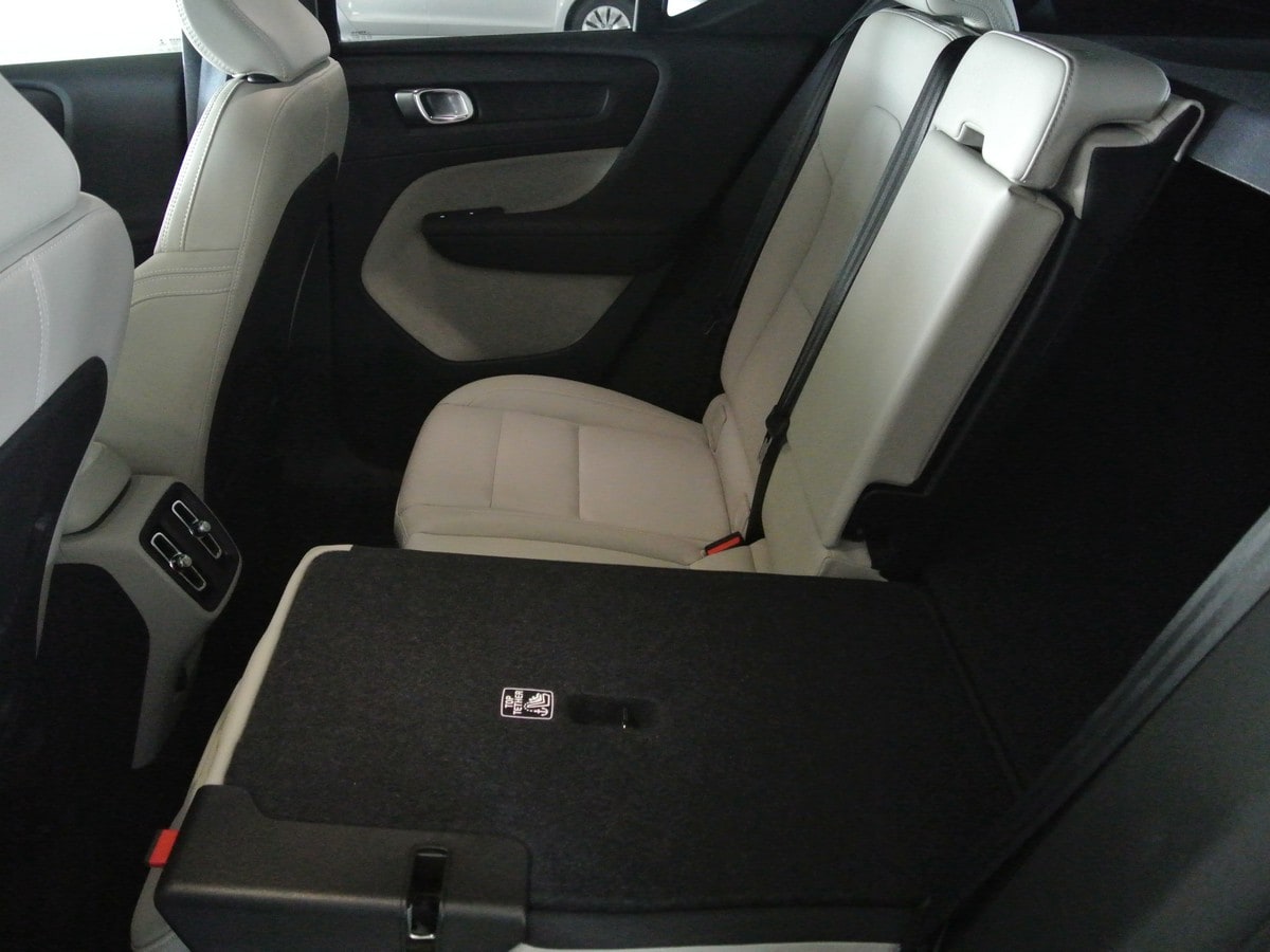 43 2019 Volvo XC40 Long Term