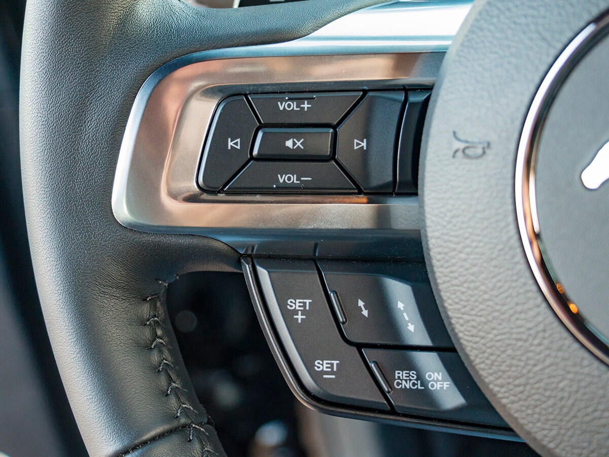 48 2018 Ford Mustang GT Interior KBB