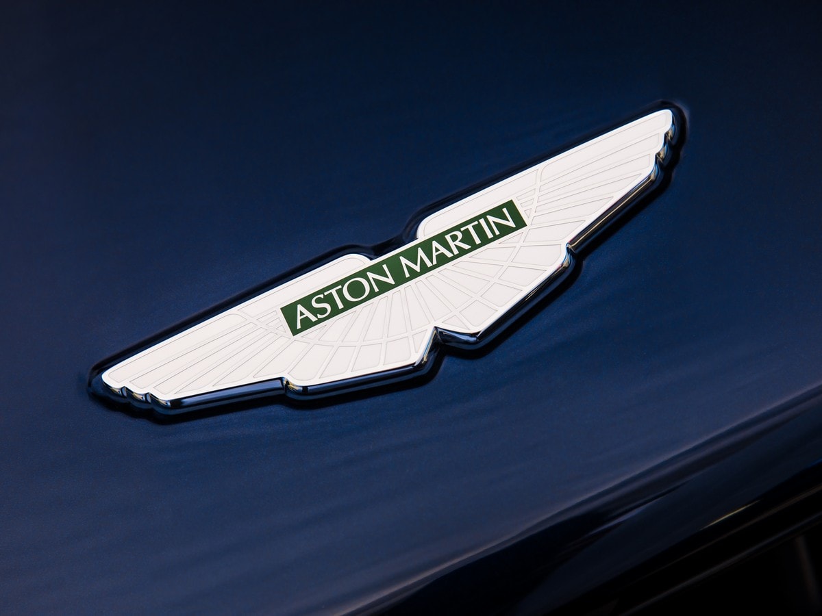4b 2019 Aston Martin Db11 Amr Oem