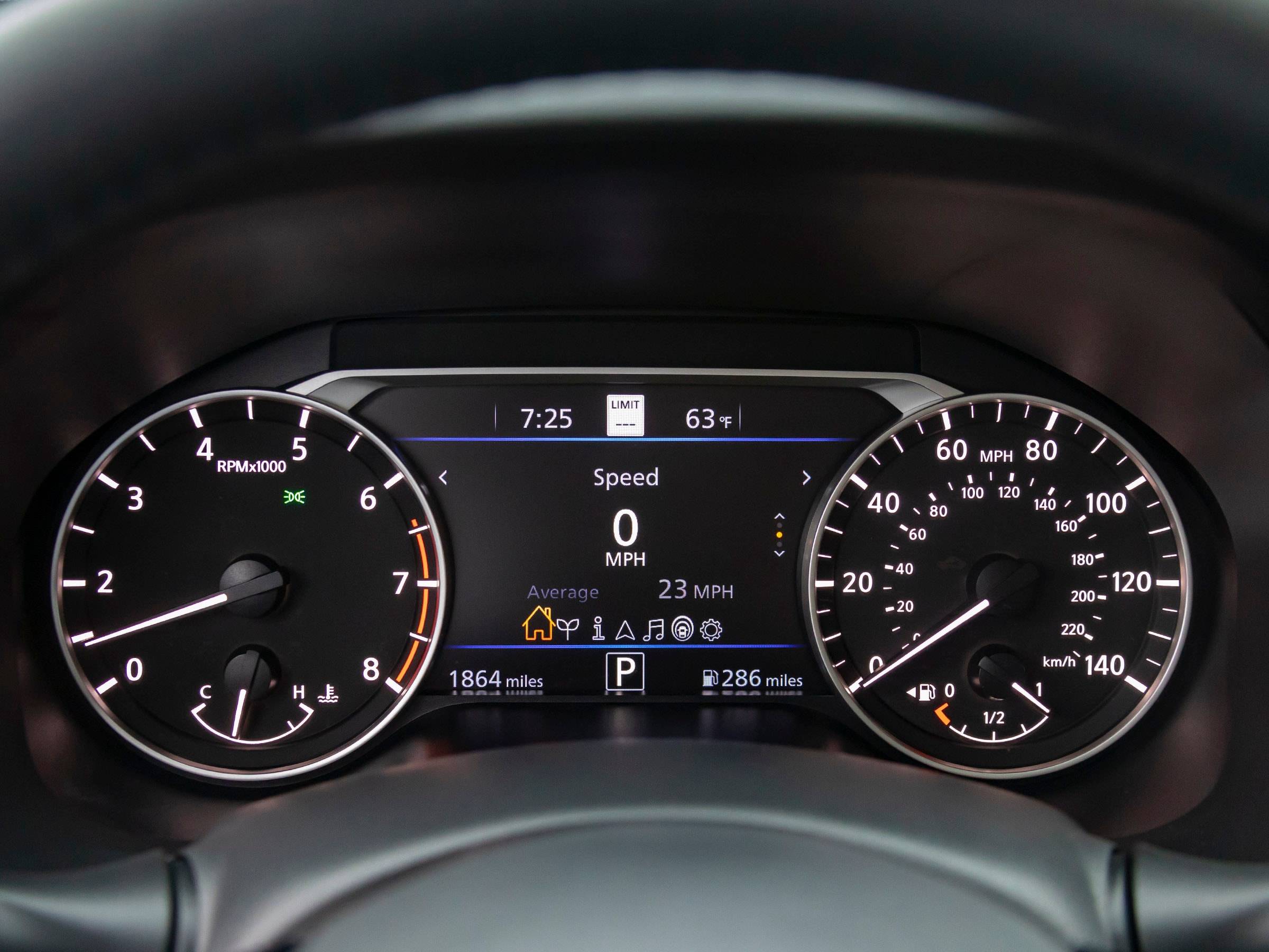 50 2019 Nissan Altima Long Term Interior KBB