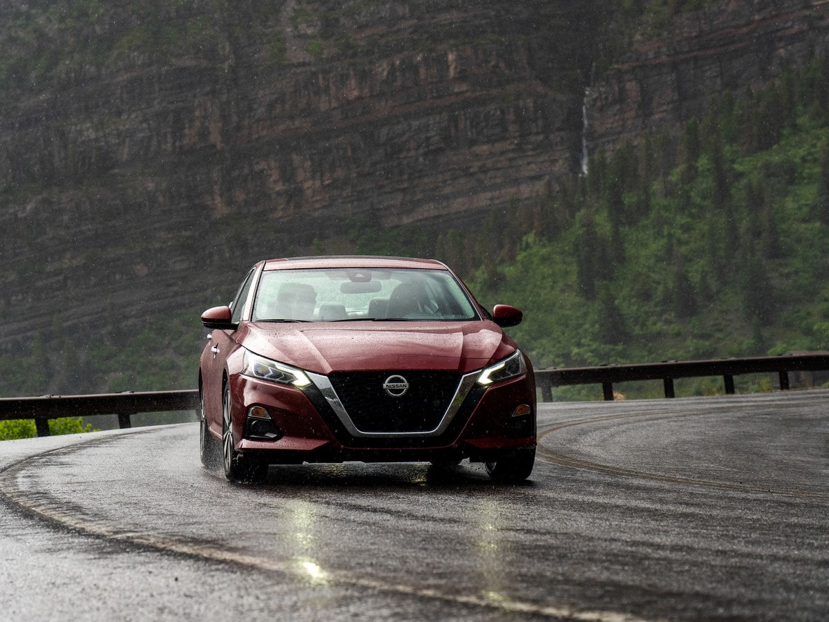 50 2019 Nissan Altima Road Trip