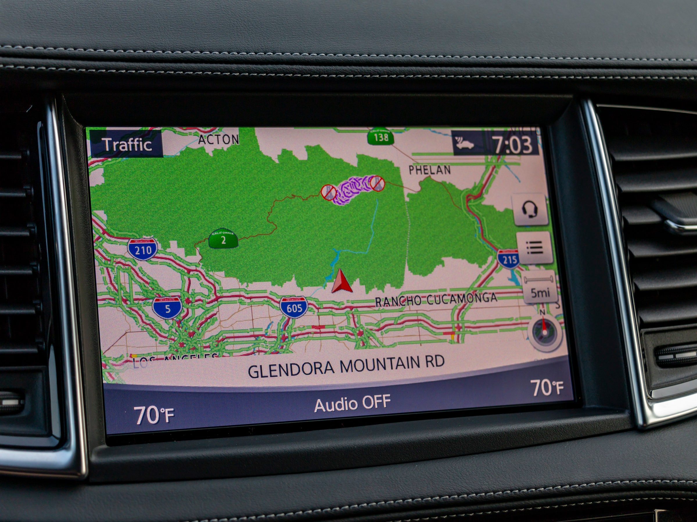 52 2019 Infiniti QX50 LT Interior KBB