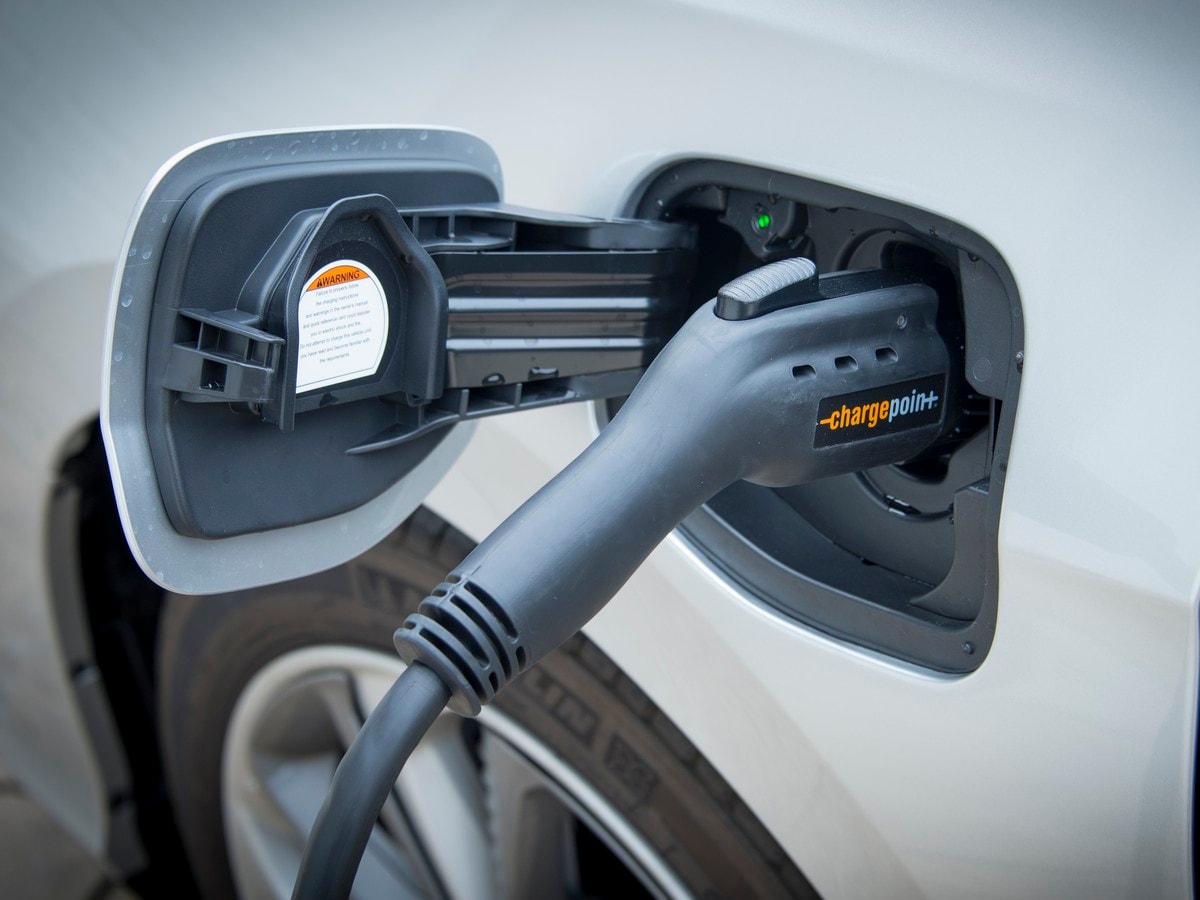 57 2019 Honda Clarity KBB