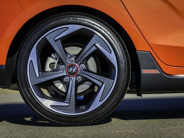 6b 2019 Hyundai Veloster Turbo Oem