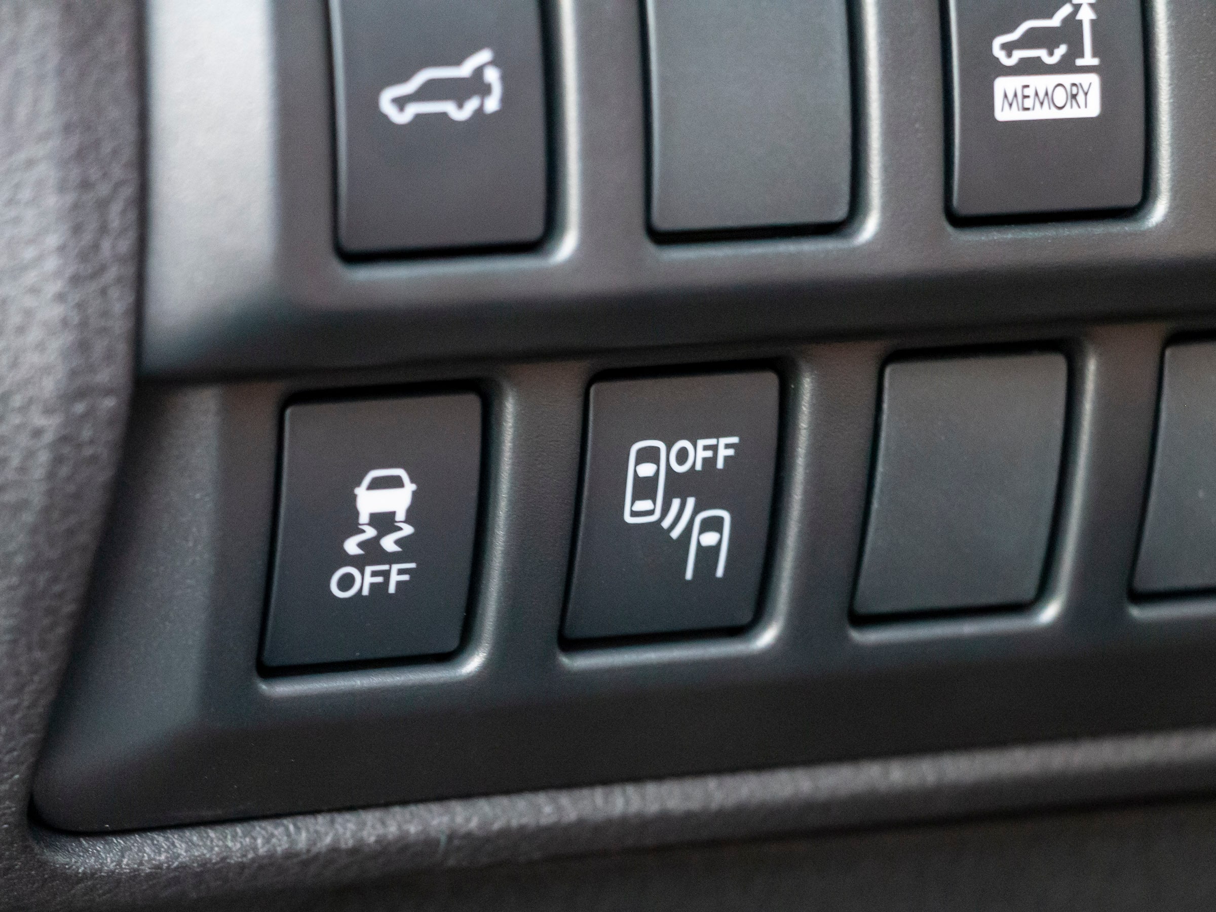 79 2019 Subaru Ascent LT Interior KBB