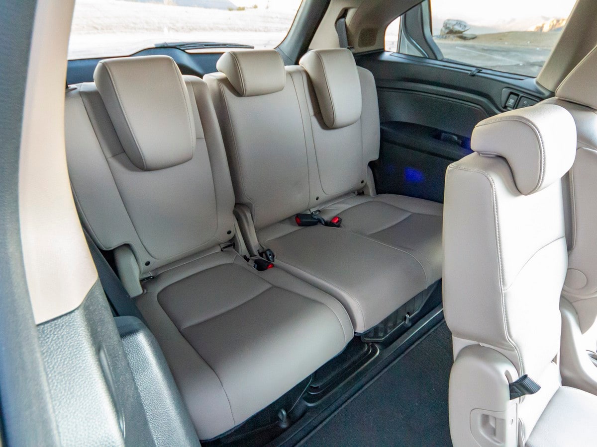 88 2018 Honda Odyssey LT Interior KBB