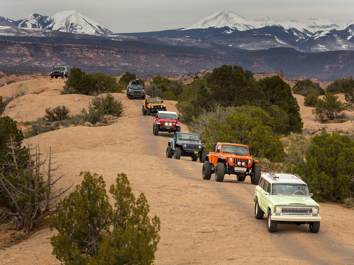 Jeep EJS Group 003