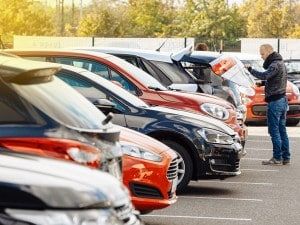 IStock Car Buying 600×450