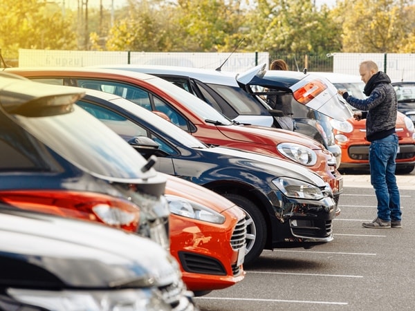 IStock Car Buying 600×450