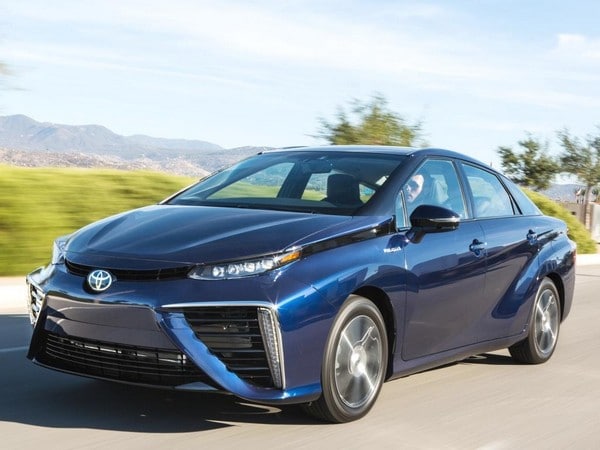 01 2016 Toyota Mirai Fcv Toyota Connected