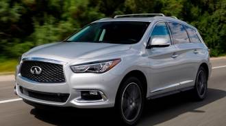 01-2017-infiniti-qx60-comparo.jpg