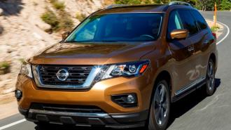 01-2017-nissan-pathfinder-comparo.jpg
