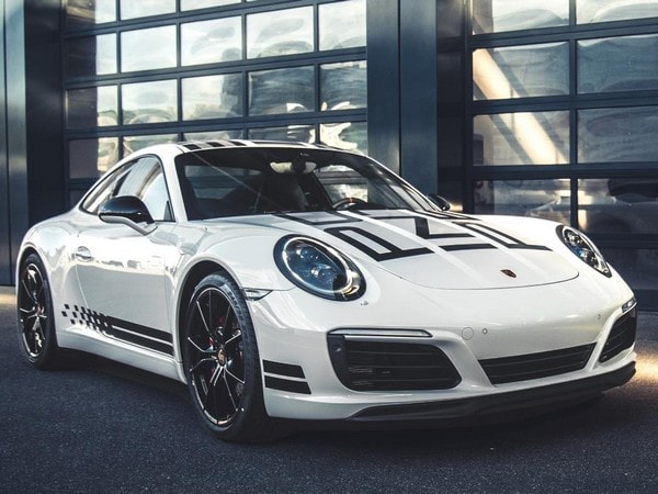 01 2017 Porshce 911 Carrera S Endurance Racing Edition