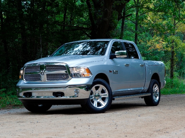 01 2017 Ram 1500 Lone Star Silver