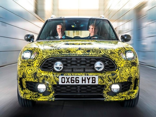 01 2018 Mini Plug In Hybrid Prototype