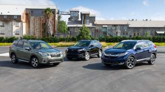 01-2019-compact-suv-group-shot-kbb.jpg