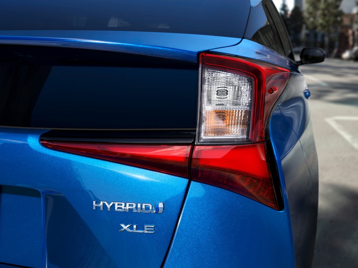 02 2019 Toyota Prius Awd Oem