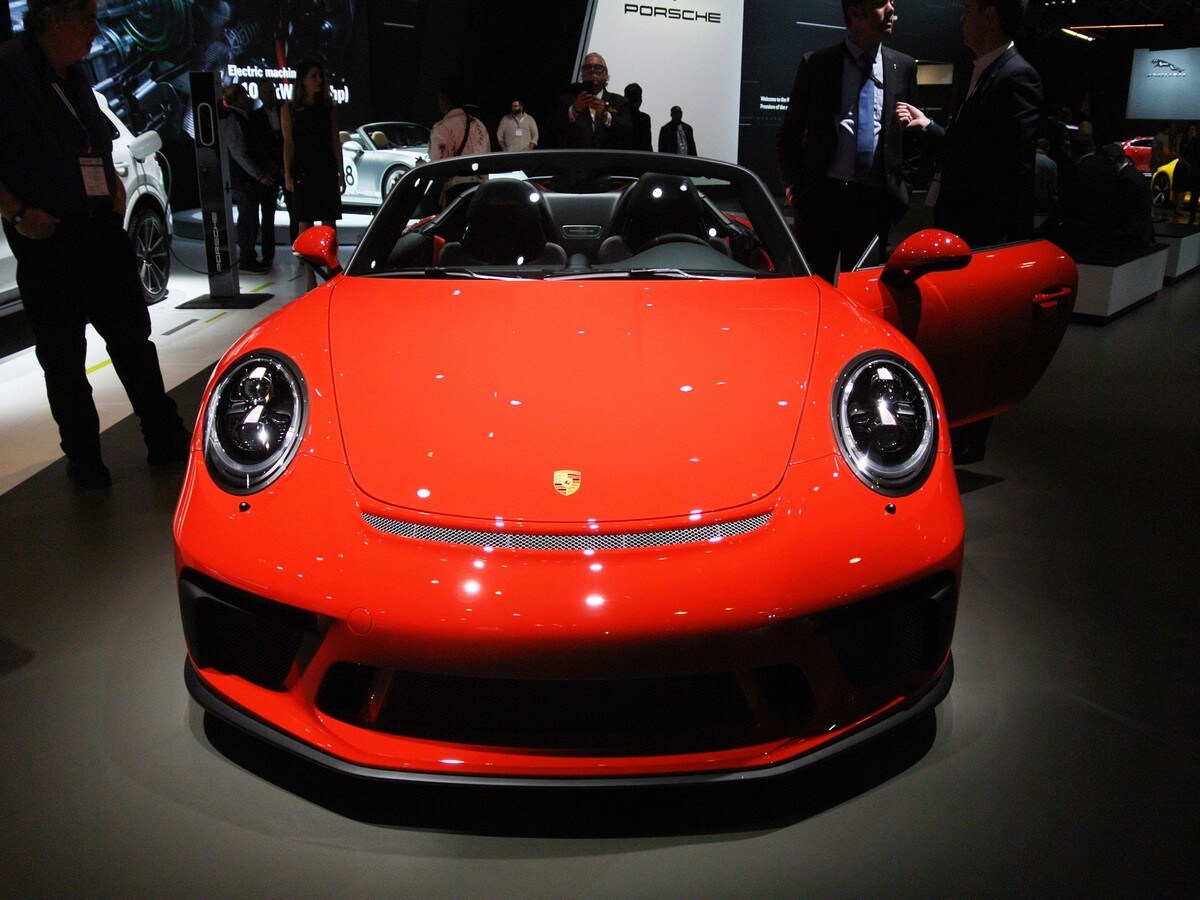 02 2020 Porsche 911 Speedster Live