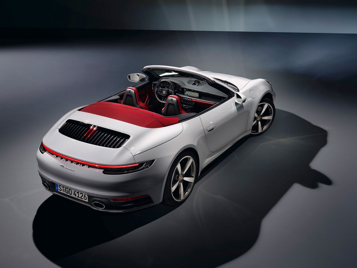 02 2020 Porsche 911 Carrera Cabrio
