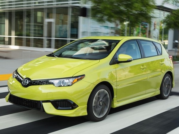 03 2016 Scion Im