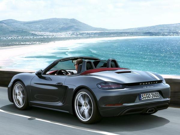 03 2017 Porsche Boxster