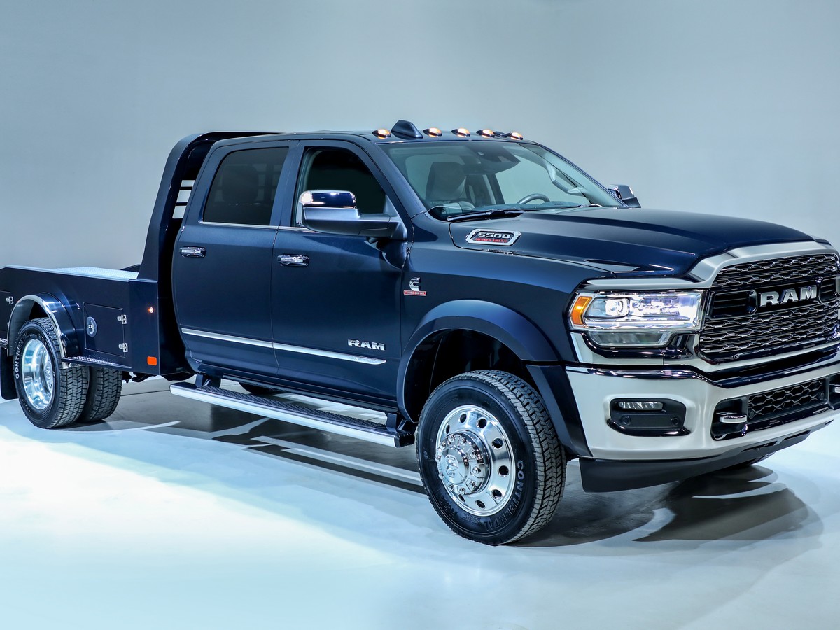 03 2019 Ram Chassis Cab Oem