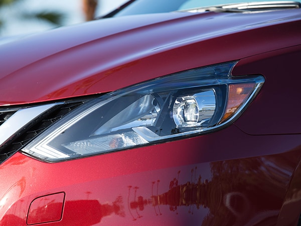 04 2016 Nissan Sentra