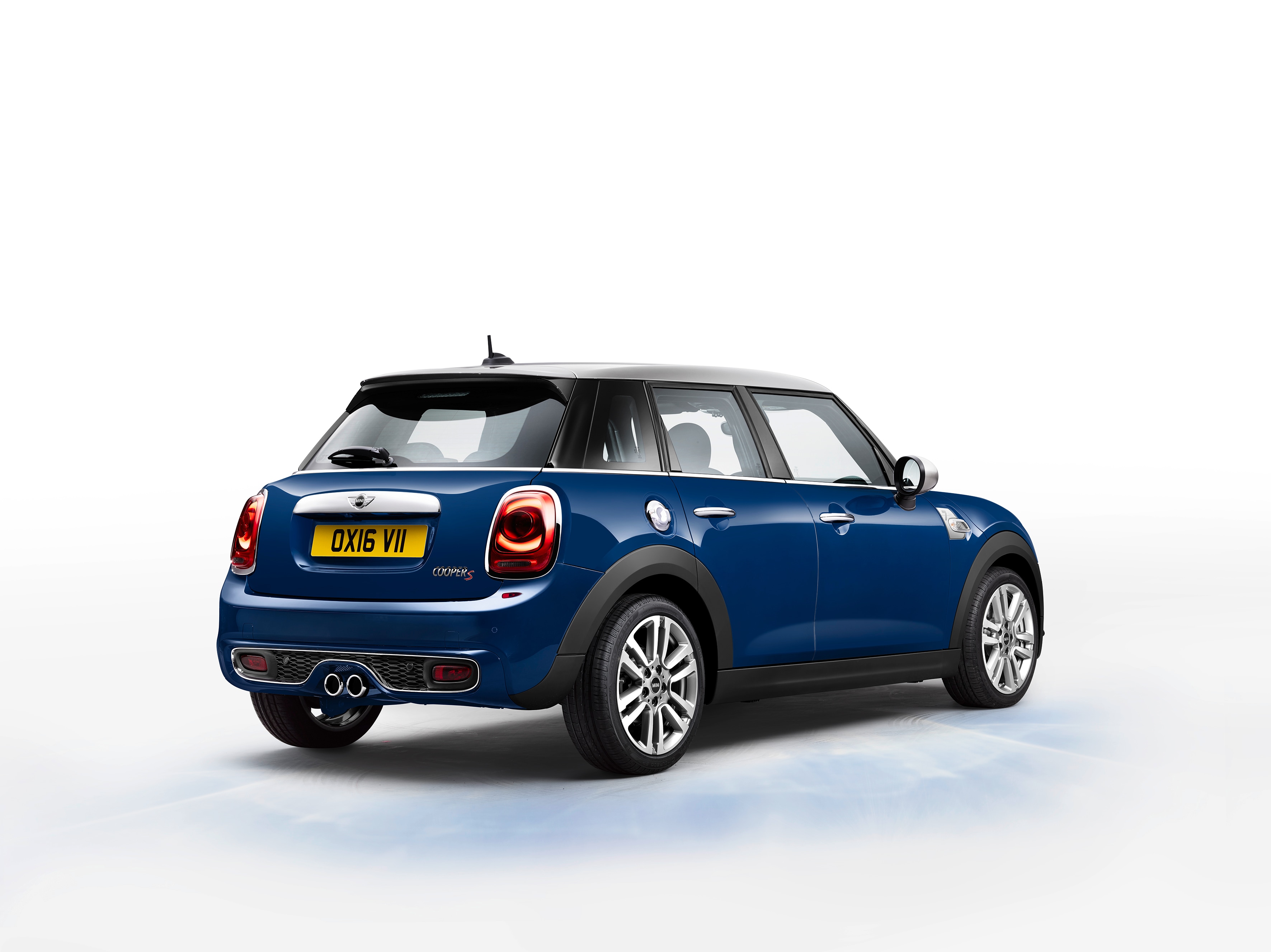 04 2017 Mini Seven