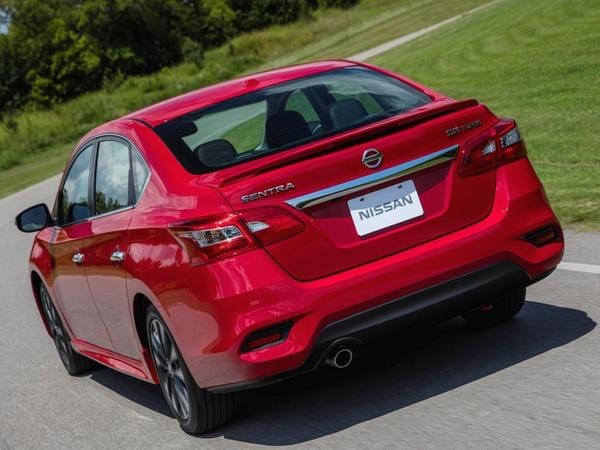 04 2017 Nissan Sentra Sr Turbo