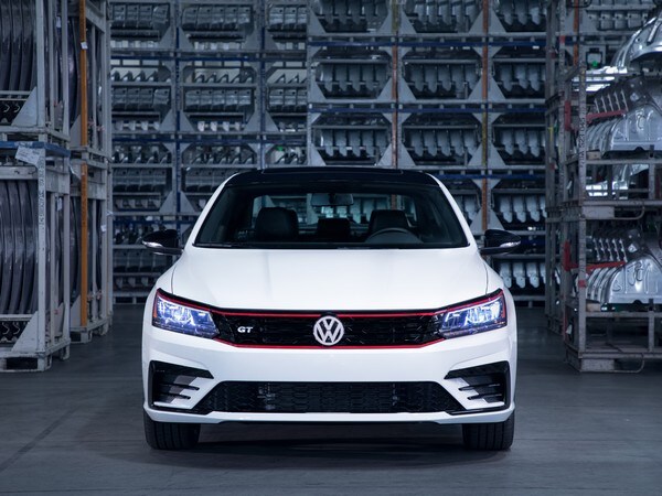 04 2018 Vw Passat Gt Oem