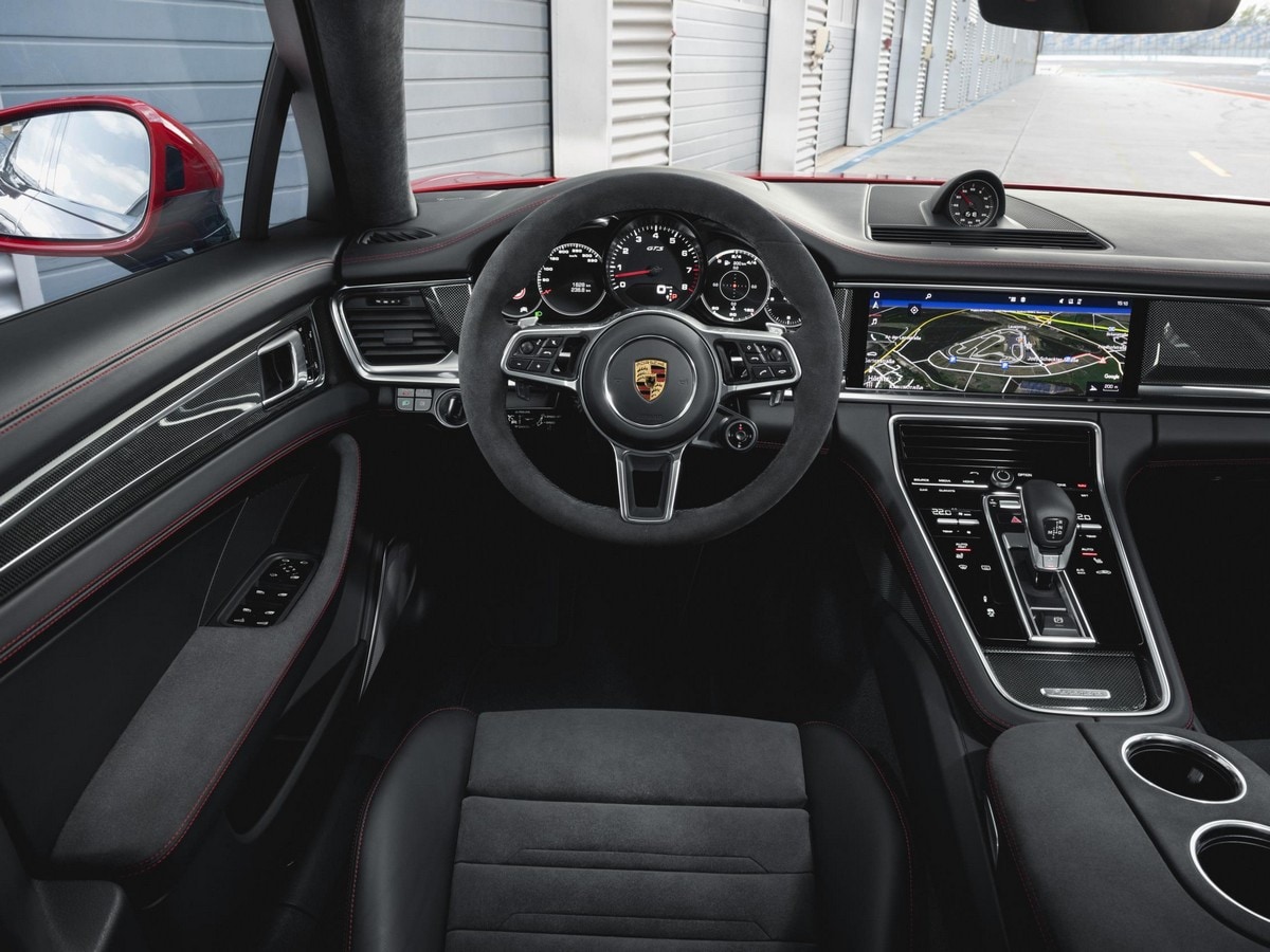 04 2019 Porsche Panamera Gts
