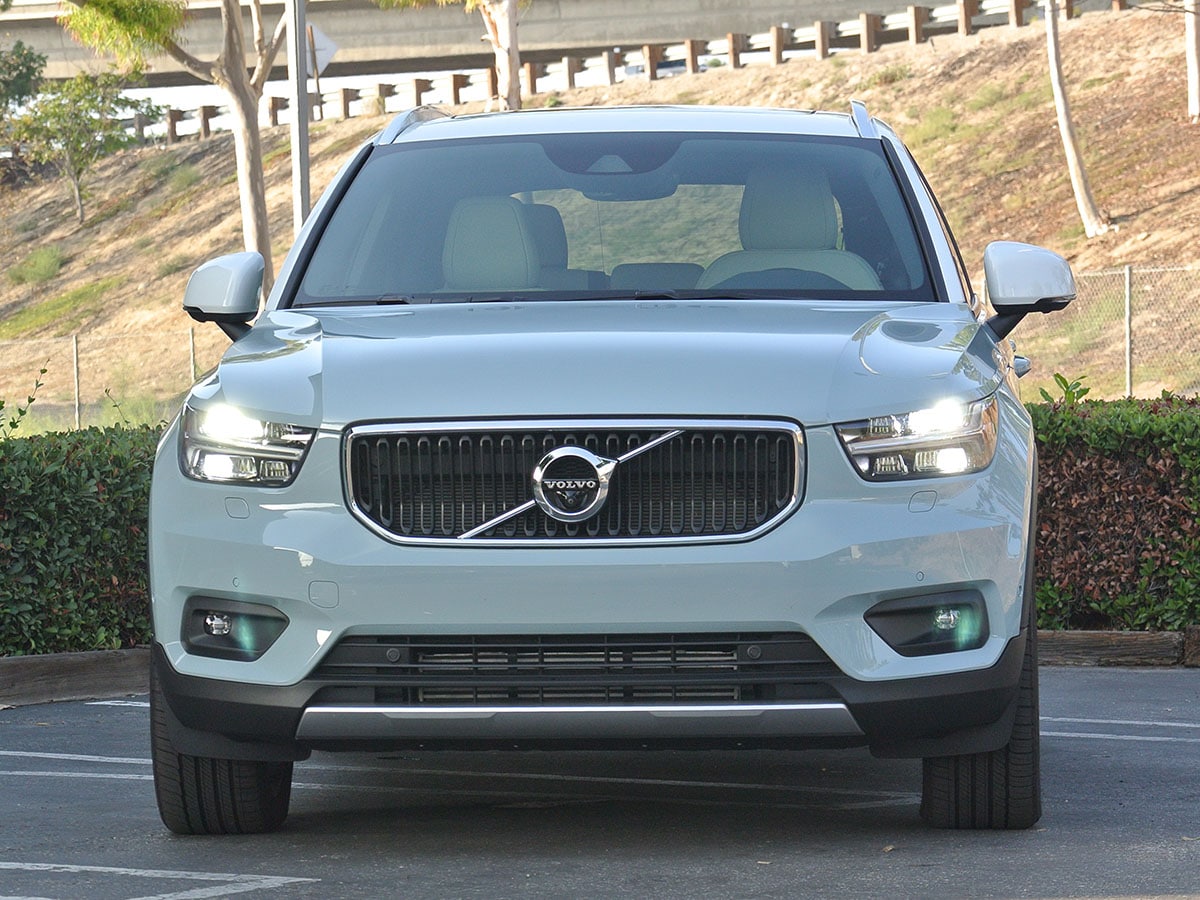 04 2019 Volvo Xc40 Bb