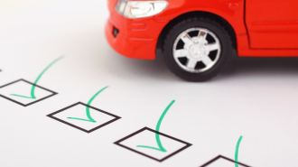 04-iStock-right-call-used-car.jpg