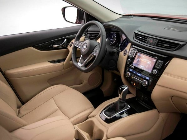 05 2017 Nissan Rogue Sl