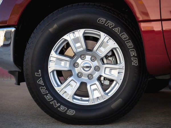 05 2017 Nissan Titan Single Cab