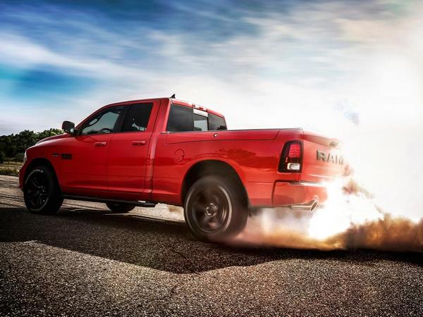 05 2017 Ram 1500 Night Package