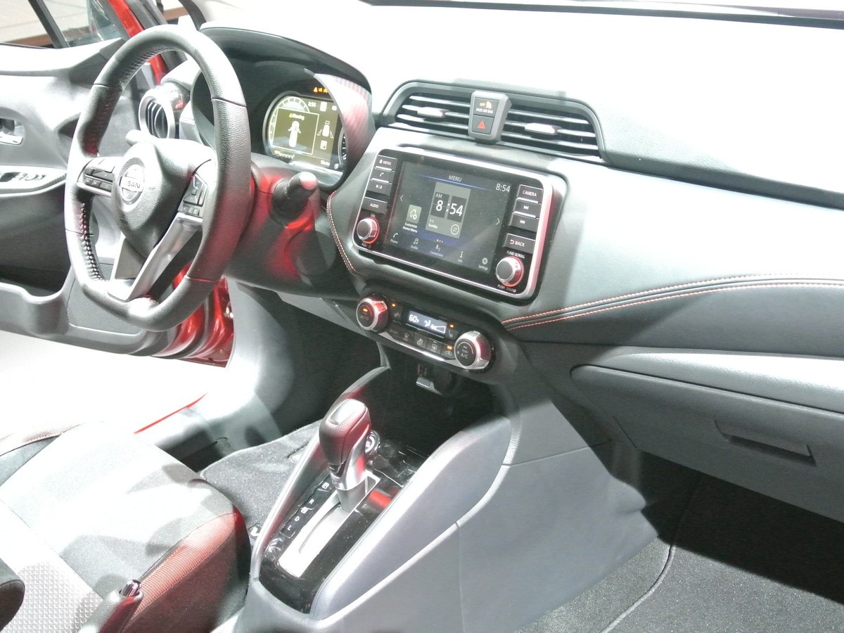 05 2020 Nissan Versa Live