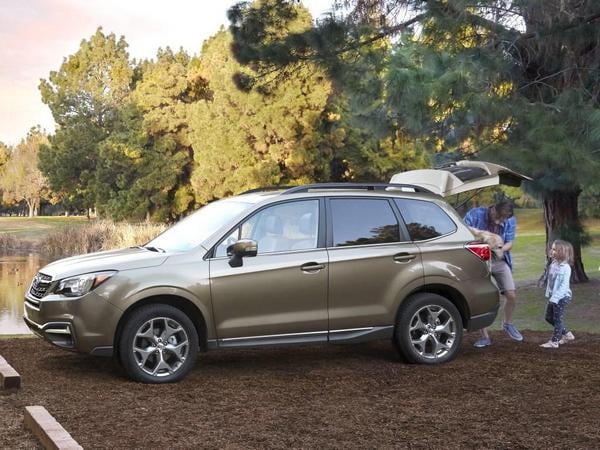 06 2017 Subaru Forester