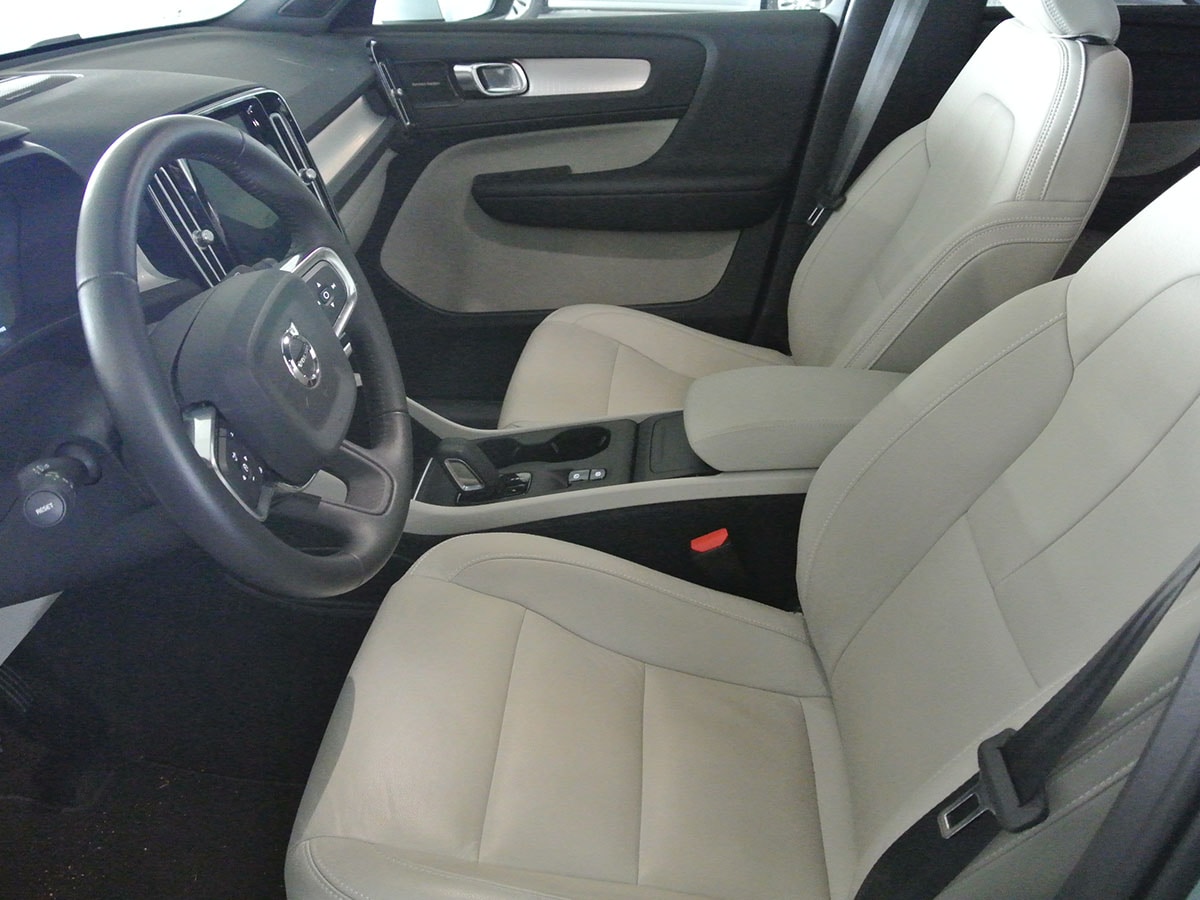 06 2019 Volvo Xc40 Bb