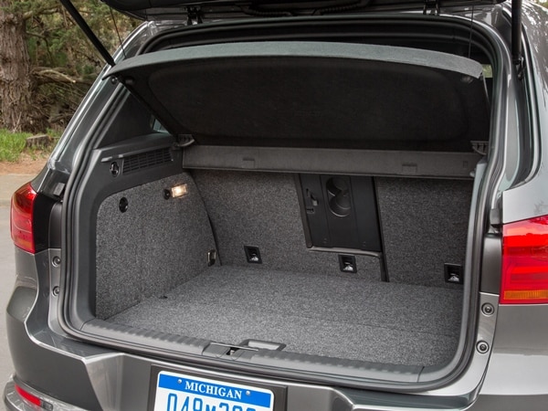 09 2016 Volkswagen Tiguan