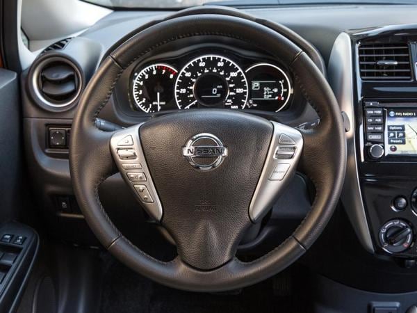 09 2017 Nissan Versa Note