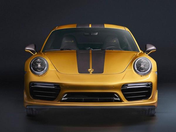 09 2018 Porsche 911 Turbo S Exclusive